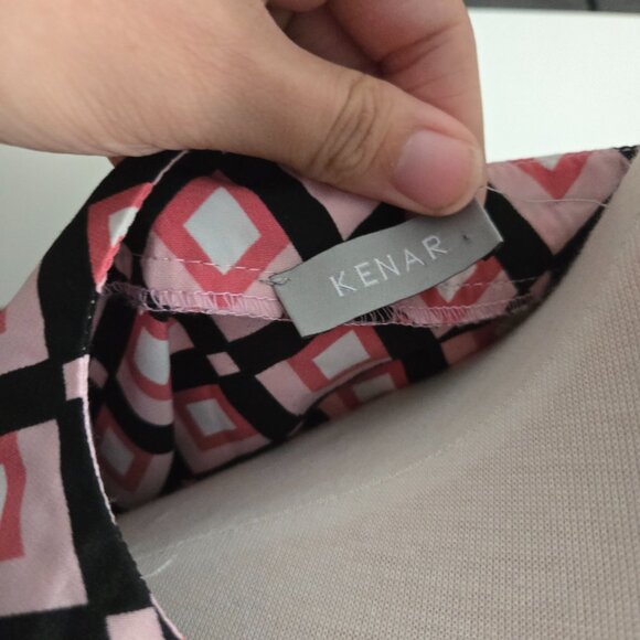 Kenar 2X Geometric Diamond Print Blouse Pink Black Sheer V-Neck Short Sleeve - Picture 2 of 3